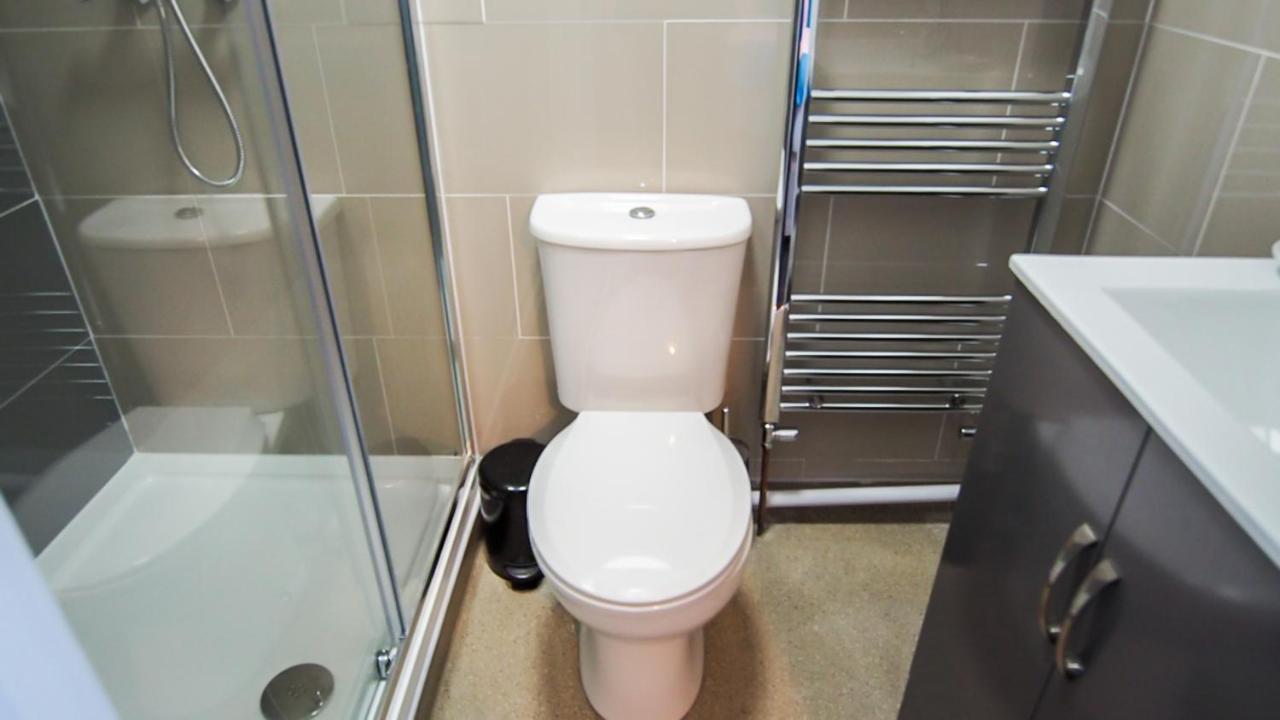 Holiday home Ur Pad - 4 Bedrooms - 4 Bathrooms - Somerset House Birmingham