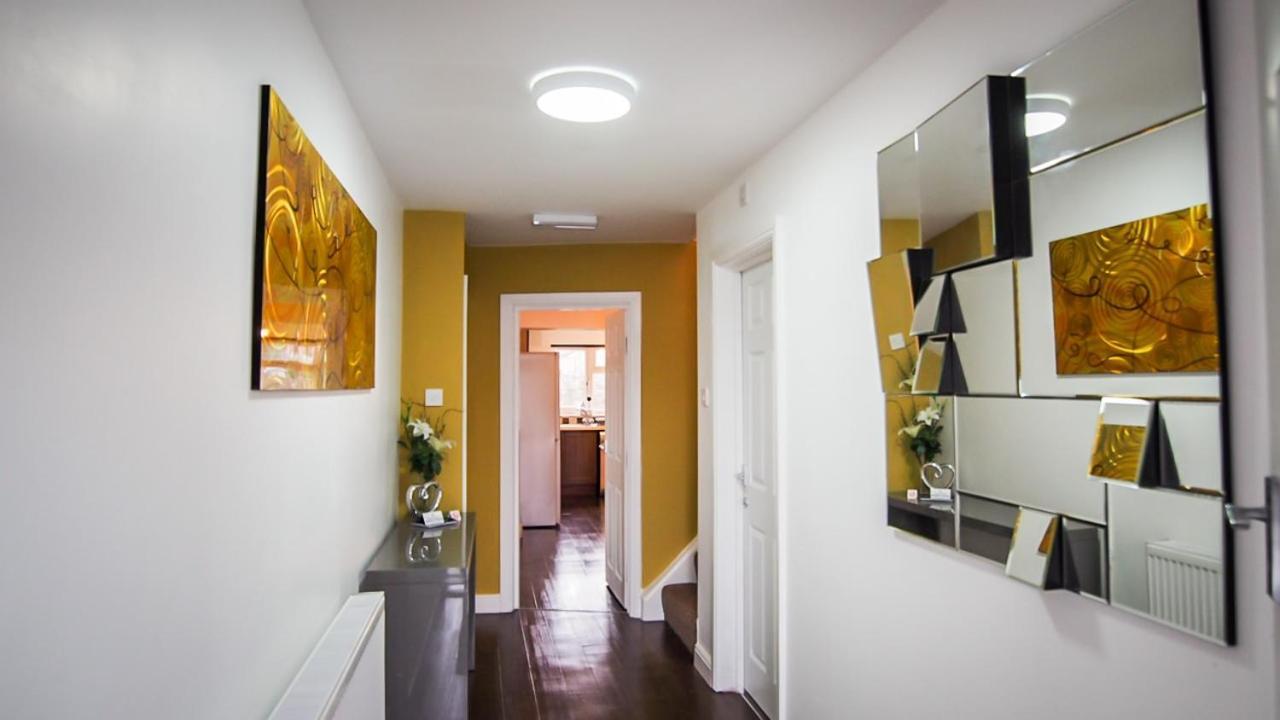 Holiday home Ur Pad - 4 Bedrooms - 4 Bathrooms - Somerset House *
