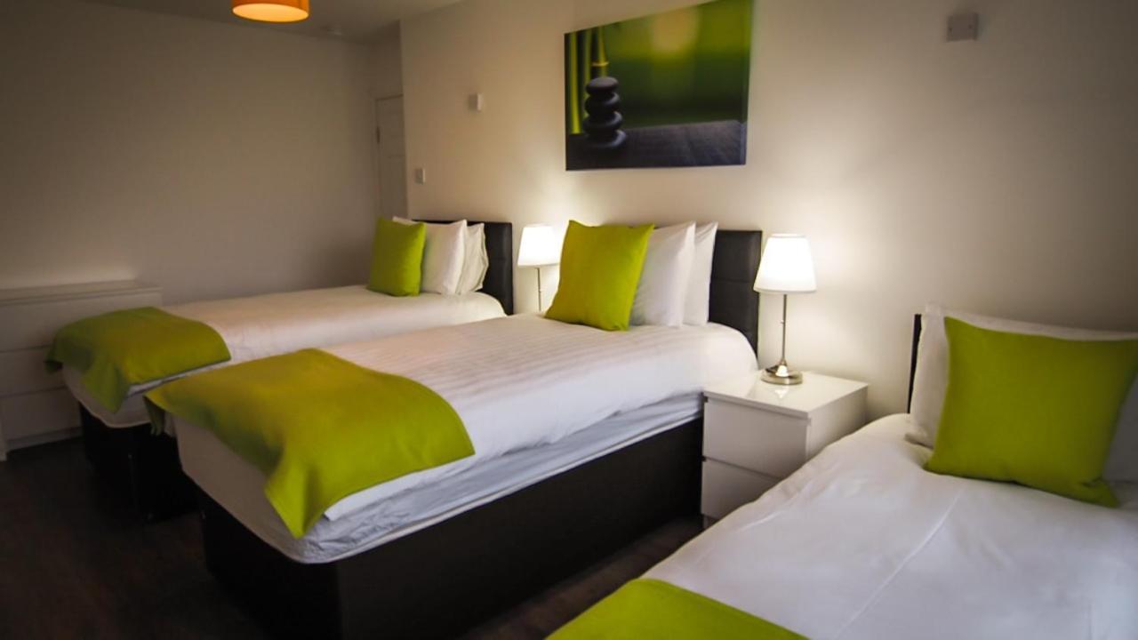 Ur Pad - 4 Bedrooms - 4 Bathrooms - Somerset House